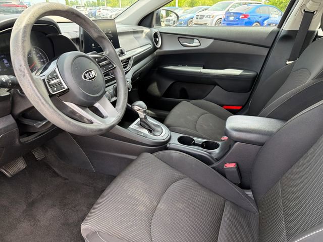 Used 2020 Kia Forte LXS FWD image 18