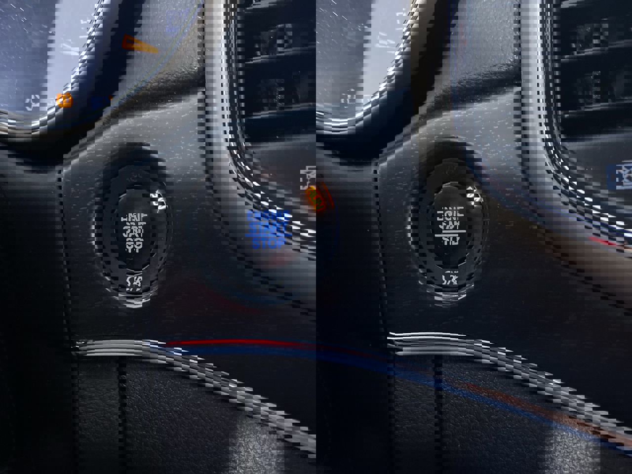 Used 2017 Jeep Grand Cherokee Limited w/ Luxury Group II image 9