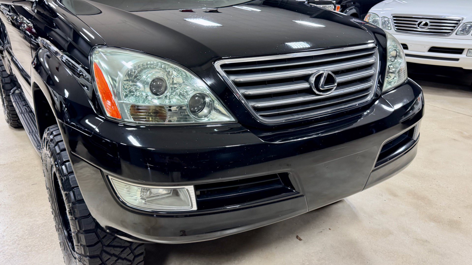 Used 2003 Lexus GX 470 AWD/4WD image 12