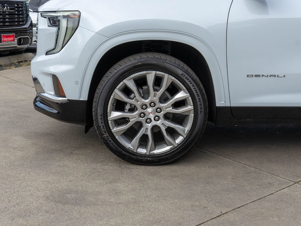 New 2026 GMC Acadia Denali w/ Super Cruise Package AWD/4WD image 31