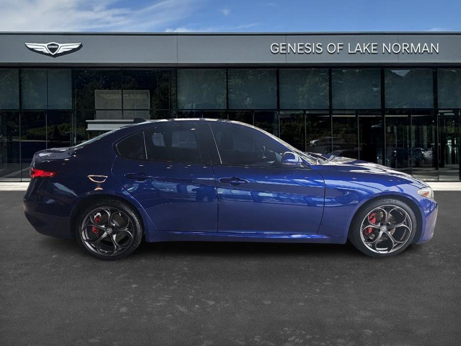 Used 2020 Alfa Romeo Giulia Ti Sport image 3
