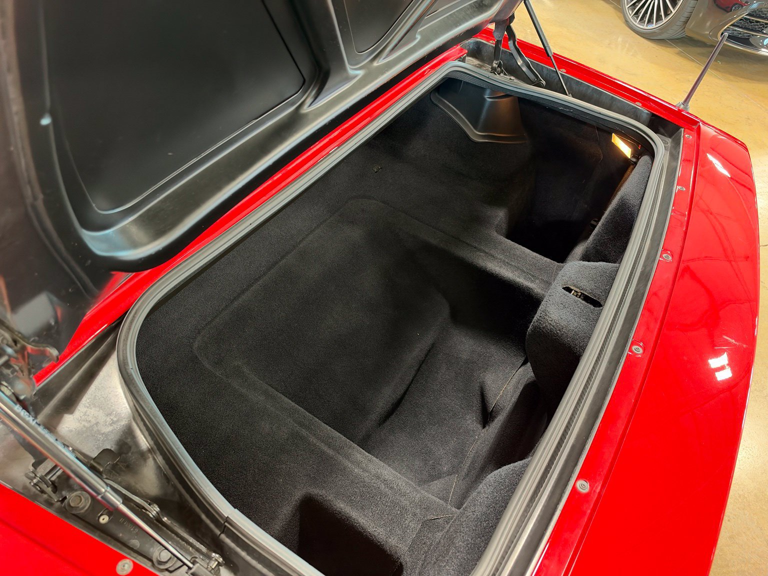 Used 2001 Chevrolet Corvette Z06 w/ Memory Pkg RWD image 33