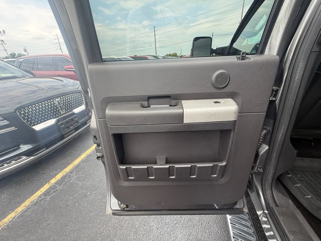 Used 2013 Ford F250 Lariat w/ Chrome Pkg RWD image 18