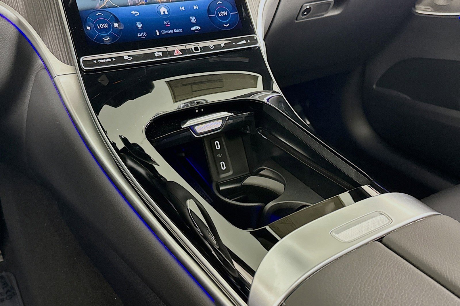 New 2026 Mercedes-Benz GLC 300 image 5