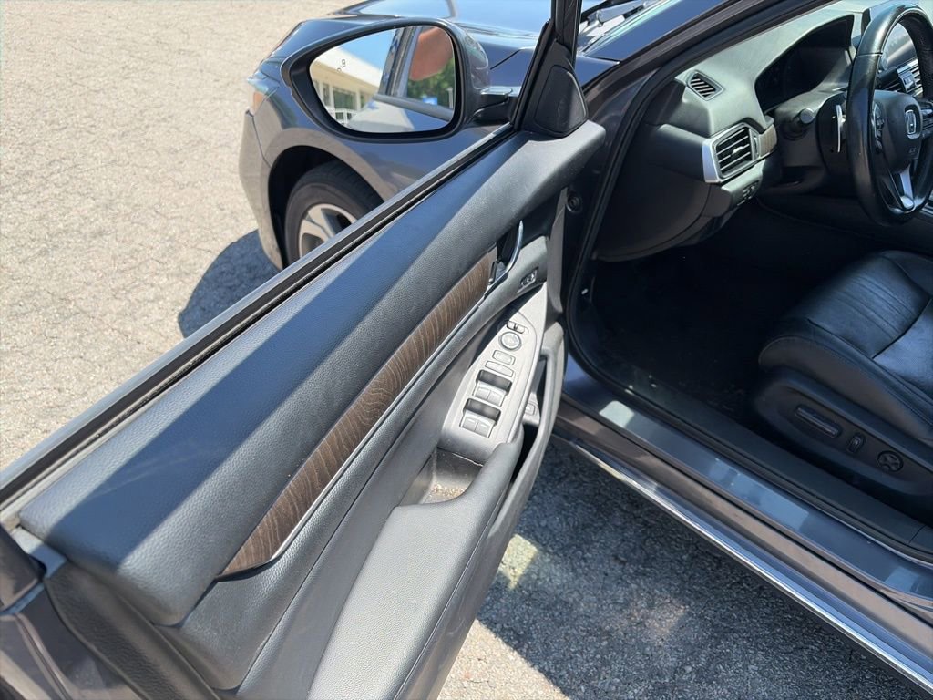 Used 2019 Honda Accord EX-L image 16