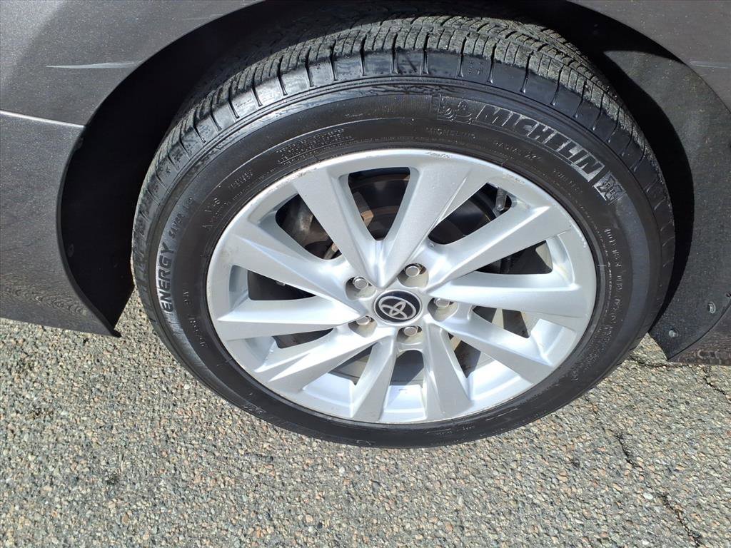 Certified 2023 Toyota Camry LE image 7