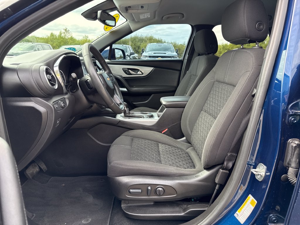 Certified 2022 Chevrolet Blazer LT AWD/4WD image 26