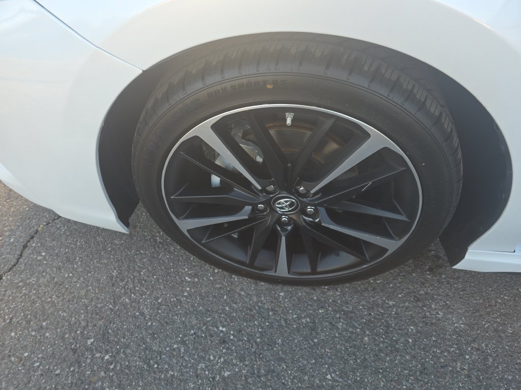 Used 2019 Toyota Camry XSE FWD image 23