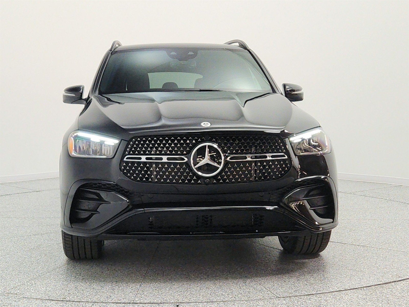 New 2026 Mercedes-Benz GLE 580 4MATIC image 2