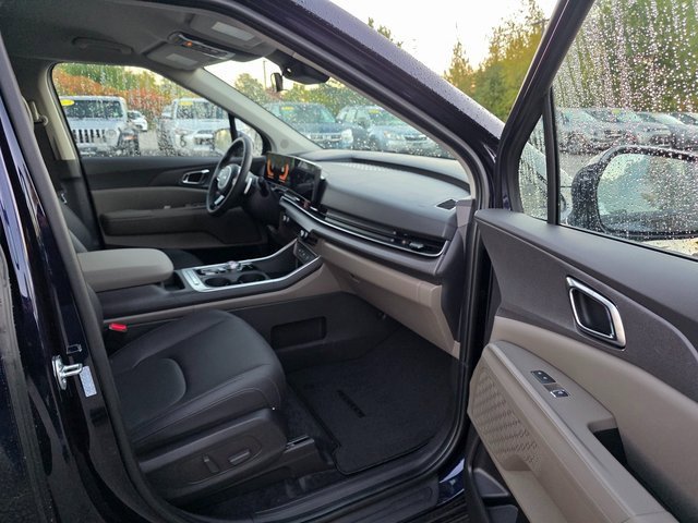 New 2026 Kia Carnival EX image 11