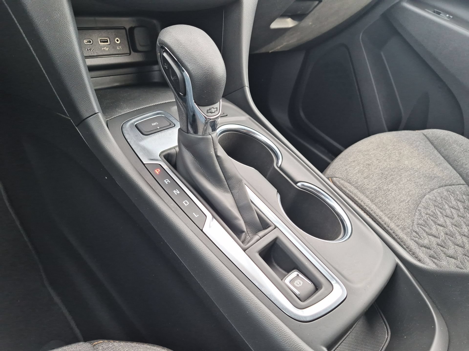 Certified 2022 Chevrolet Equinox LT AWD/4WD image 16