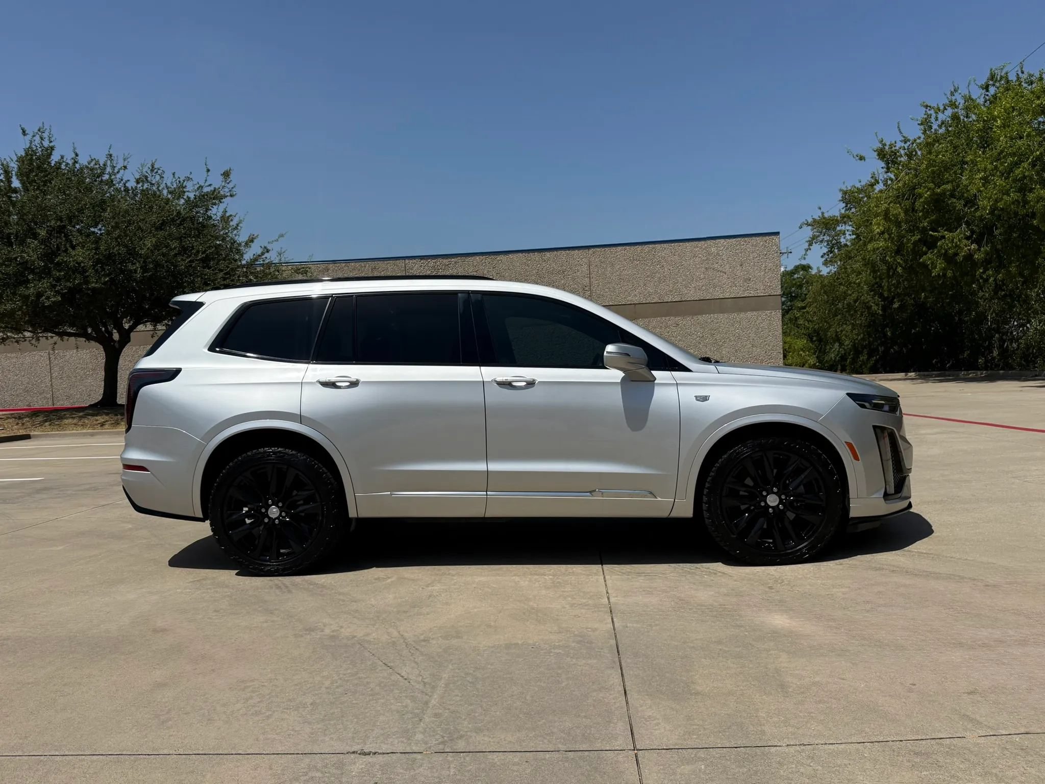 Used 2020 Cadillac XT6 Sport AWD/4WD image 6