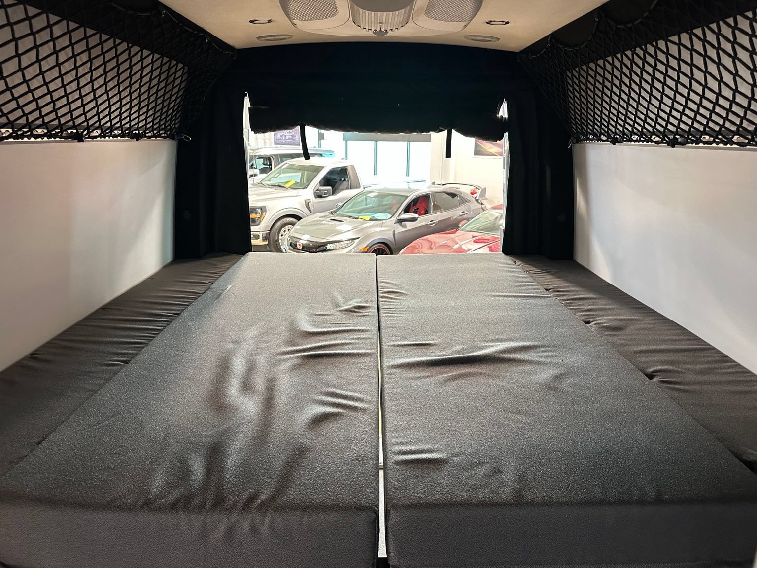 Used 2021 Mercedes-Benz Sprinter 2500 image 41