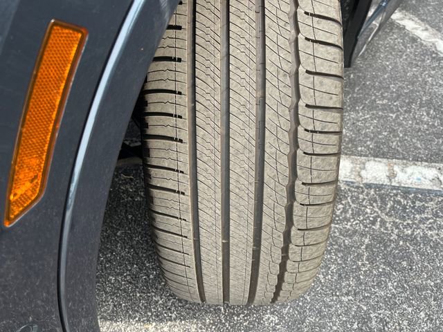 Used 2020 Lincoln Aviator Black Label Grand Touring w/ Class IV Trailer Tow Package AWD/4WD image 11