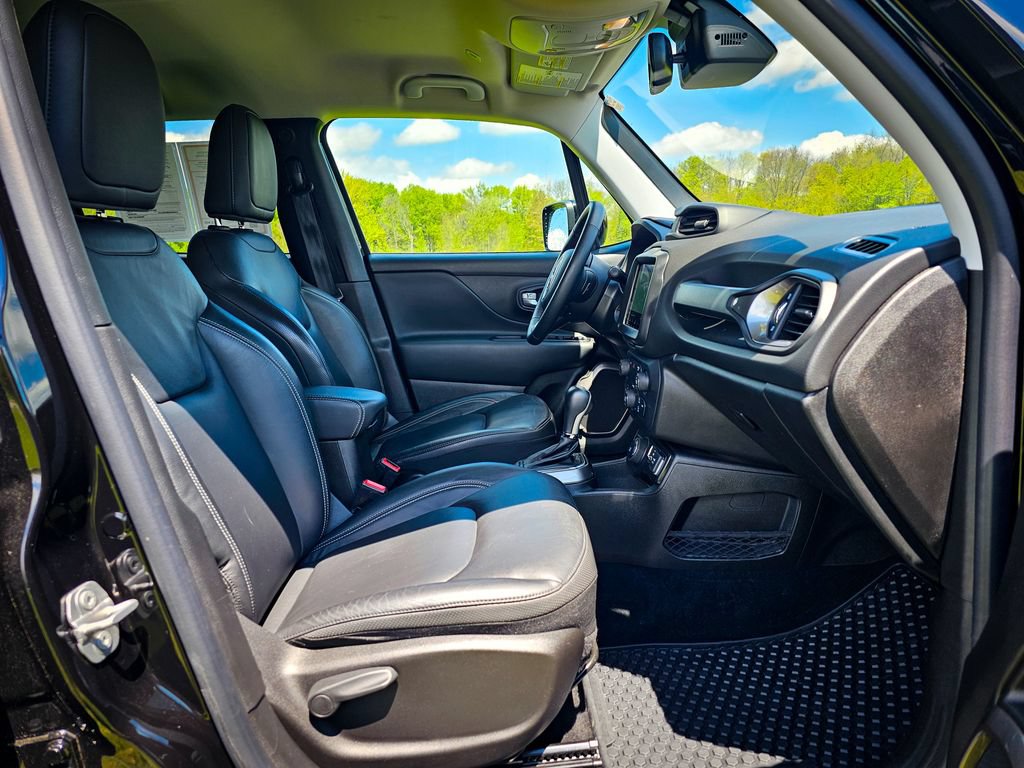 Certified 2022 Jeep Renegade Limited AWD/4WD image 40