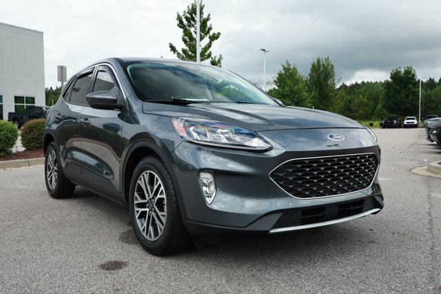 Used 2022 Ford Escape SEL w/ Technology Package FWD image 3