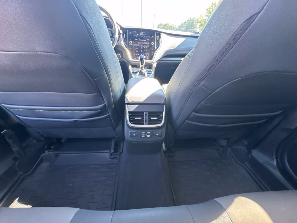 Used 2025 Subaru Outback Onyx Edition XT AWD/4WD image 26