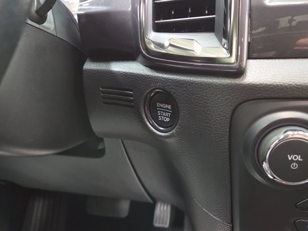 Used 2023 Ford Ranger Lariat w/ Equipment Group 501A High AWD/4WD image 17