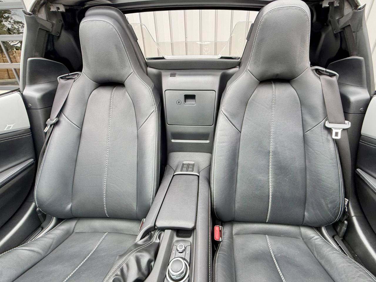 Used 2025 MAZDA MX-5 Miata RF Grand Touring RWD image 13