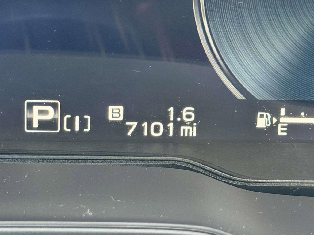 Used 2025 Subaru Forester Sport image 27