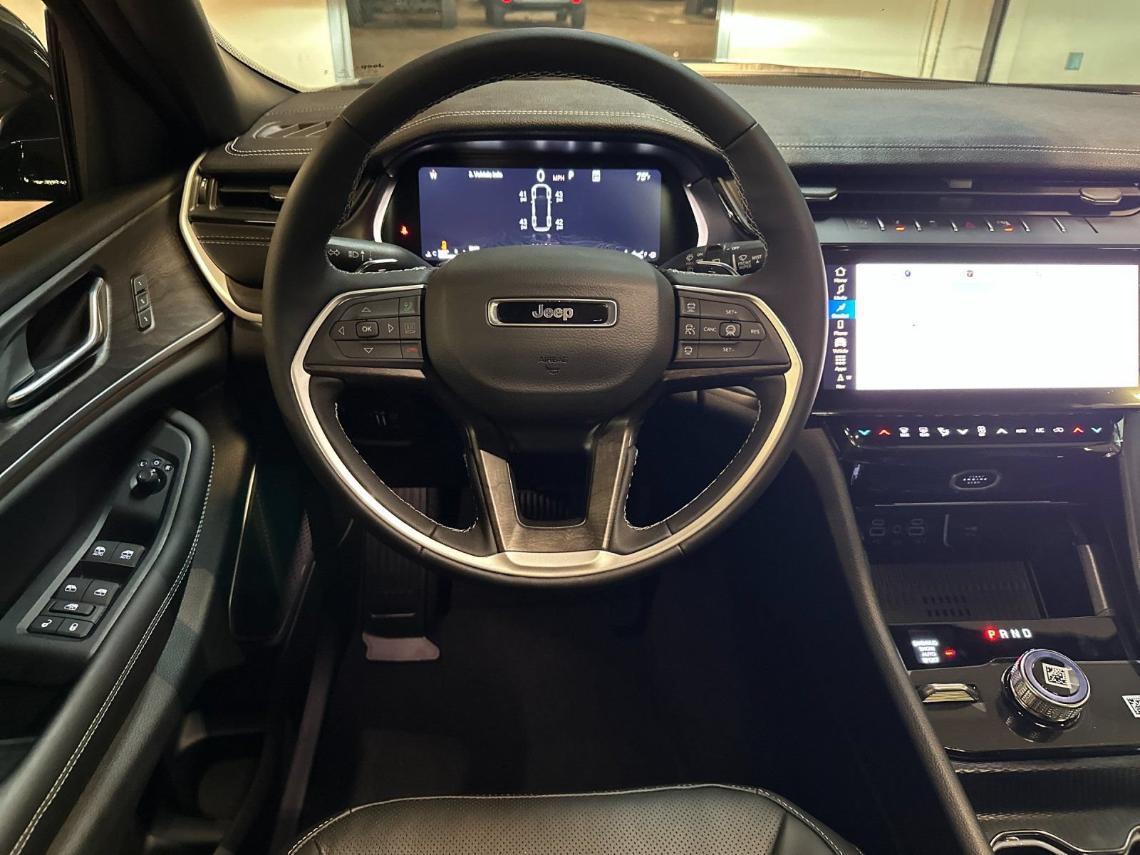 New 2026 Jeep Grand Cherokee L Limited AWD/4WD image 13