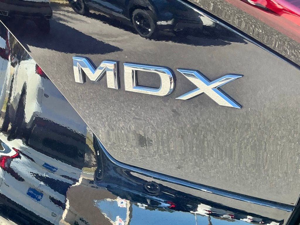 Used 2025 Acura MDX FWD image 18