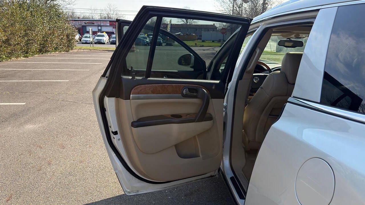 Used 2012 Buick Enclave Premium image 23