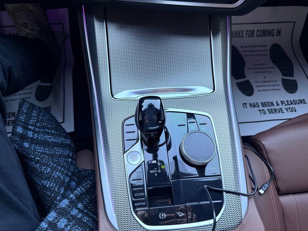 Used 2020 BMW X5 M50i image 23