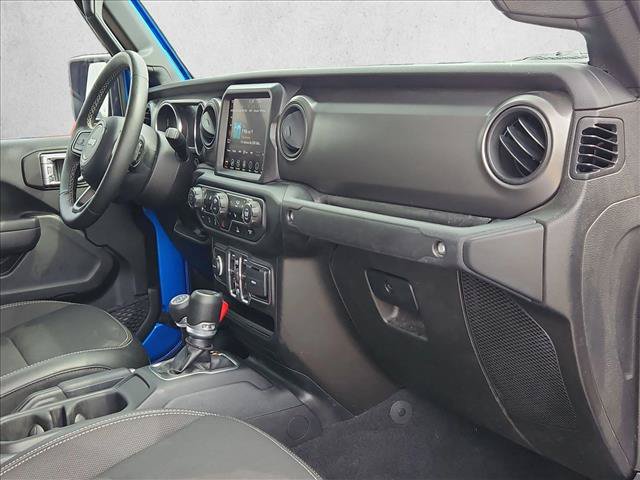 Used 2023 Jeep Gladiator Sport AWD/4WD image 18