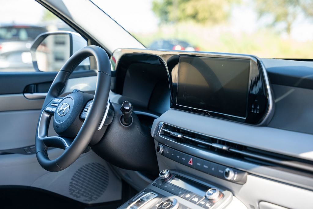 Used 2025 Hyundai Palisade SEL image 12