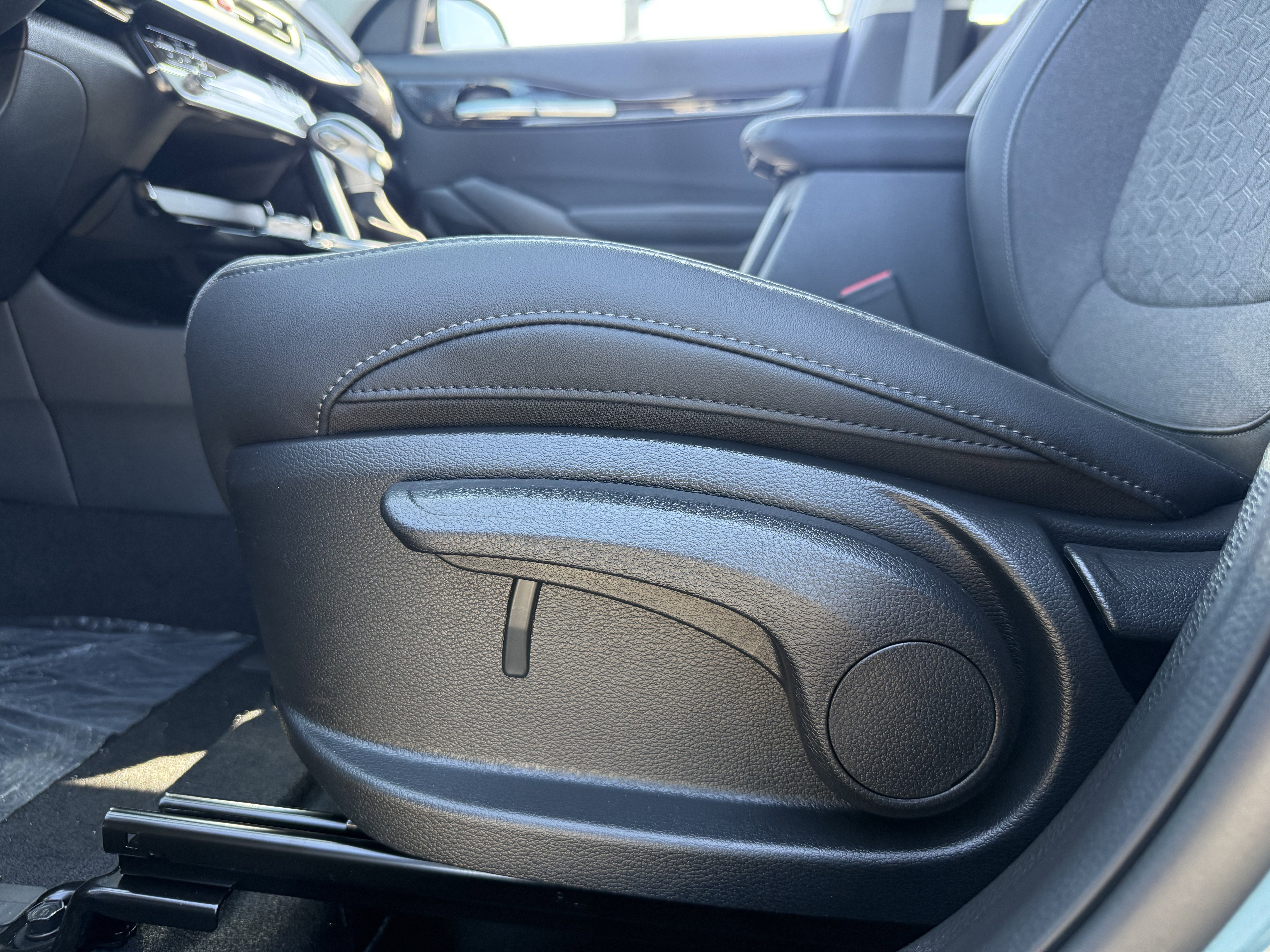 New 2026 Kia Seltos S image 17