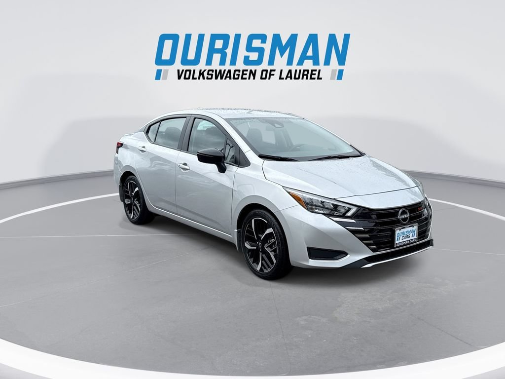 Used 2025 Nissan Versa SR w/ Trunk Package FWD image 2