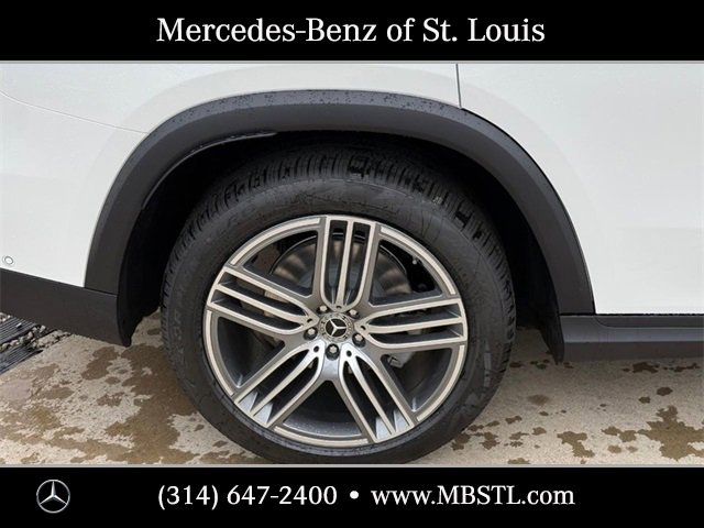 New 2026 Mercedes-Benz GLS 450 4MATIC image 5