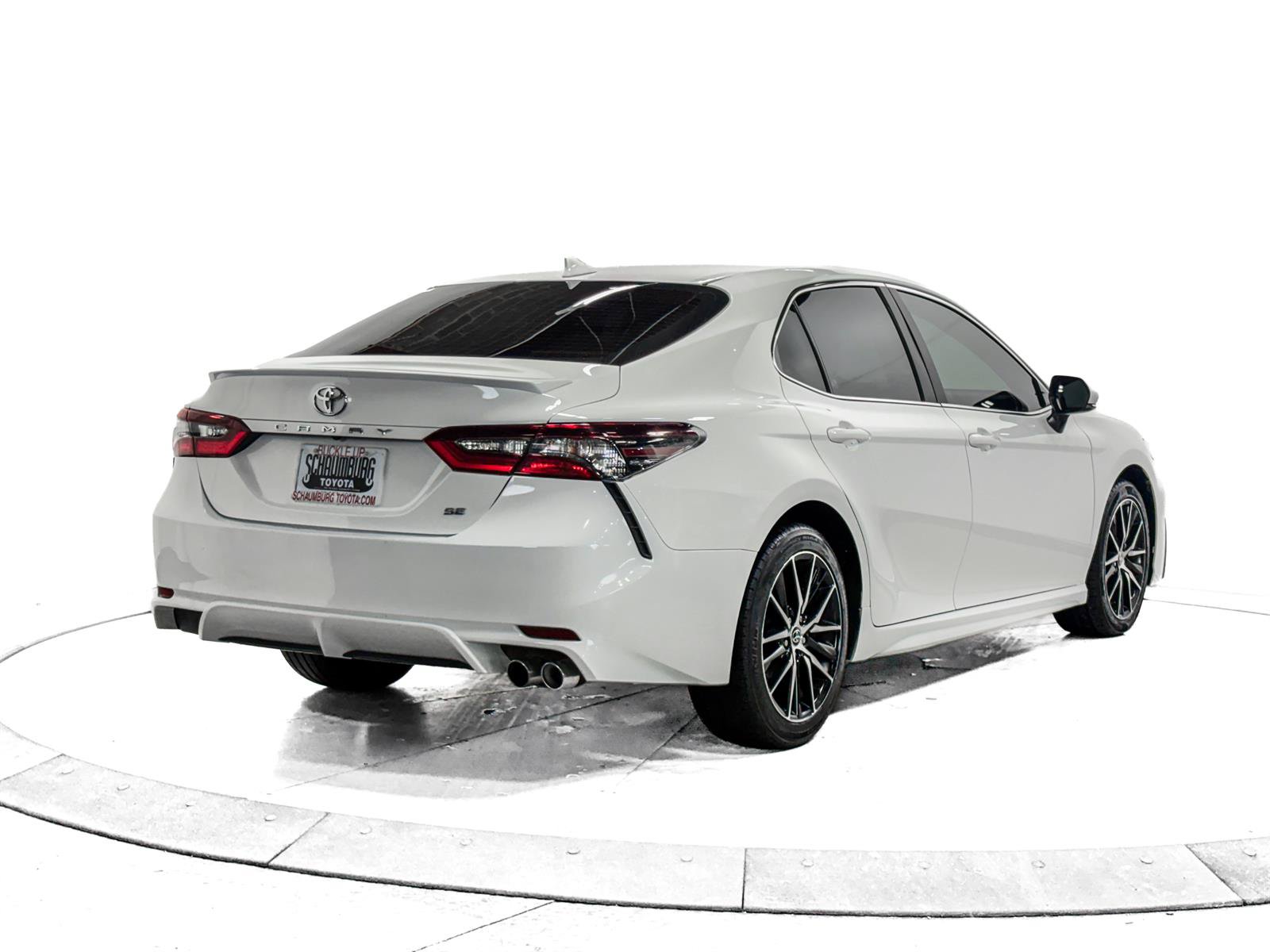 Used 2023 Toyota Camry SE FWD image 11