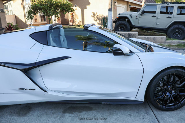 Used 2025 Chevrolet Corvette Z06 w/ Z07 Performance Package RWD image 52