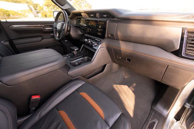 Used 2024 GMC Sierra 1500 AT4 w/ Technology Package image 29