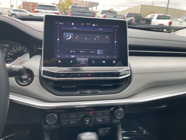 Used 2022 Jeep Compass Limited image 22