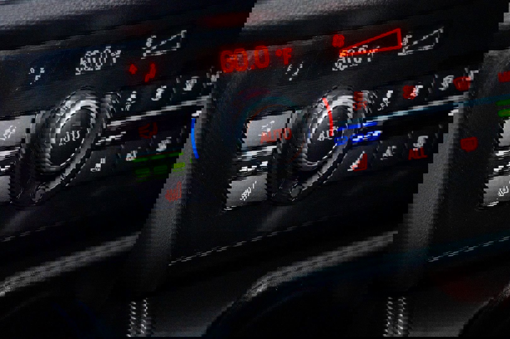 Used 2016 BMW M5 image 48