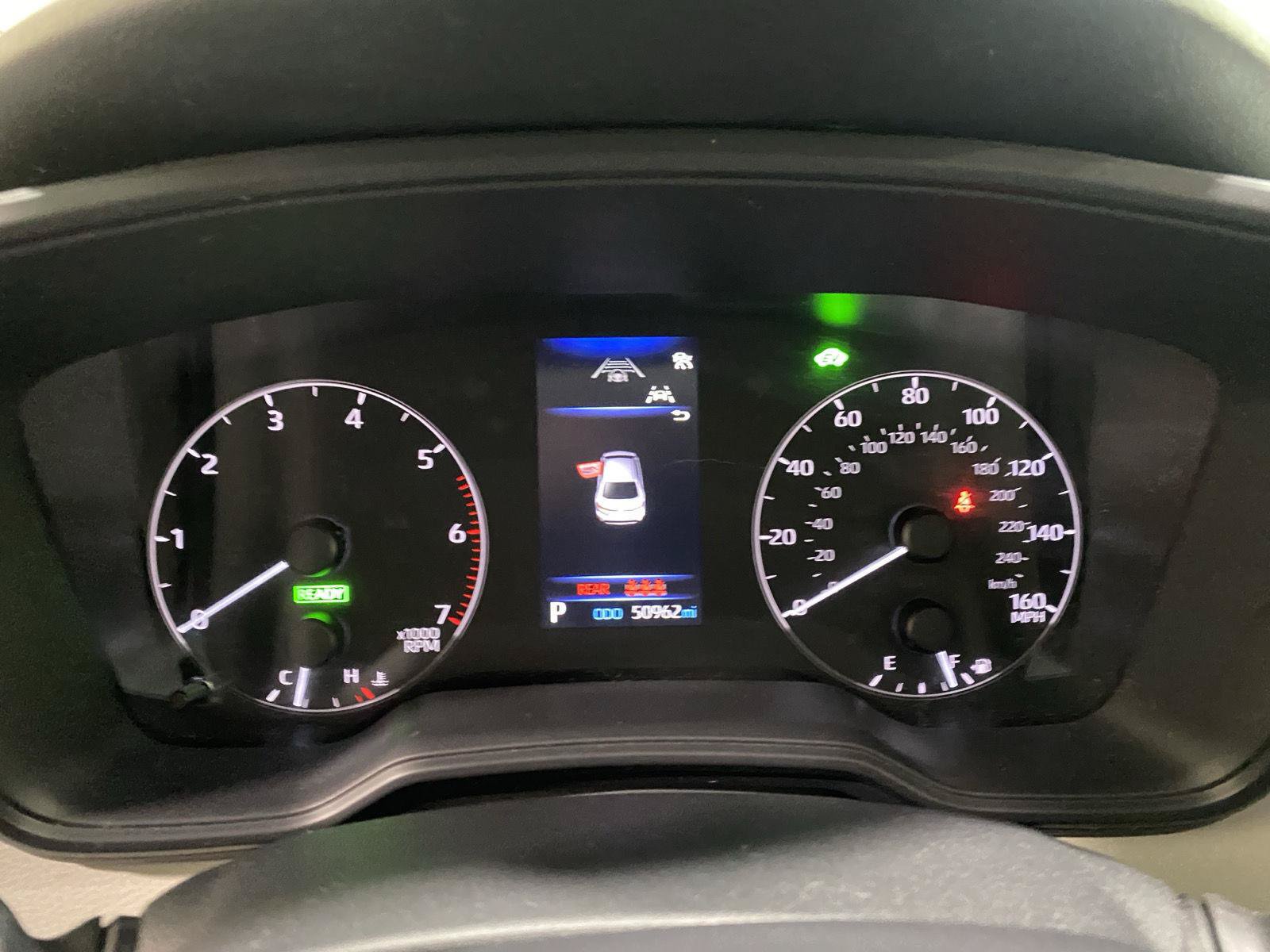 Used 2024 Toyota Corolla LE w/ LE Convenience Package FWD image 19