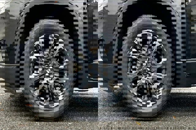 Used 2020 Chevrolet Traverse RS image 8