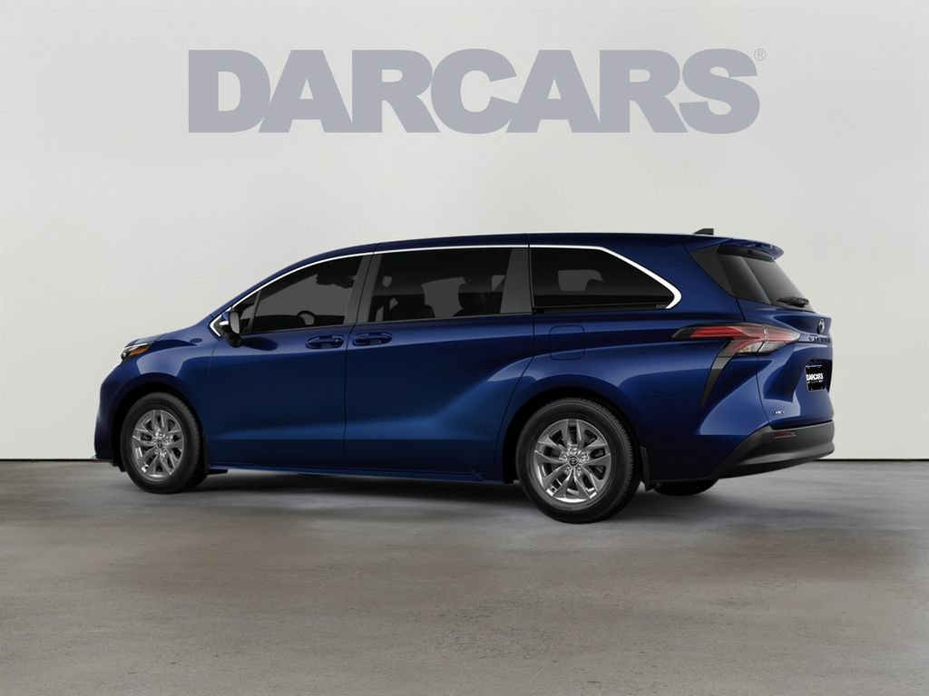 New 2026 Toyota Sienna LE FWD image 5