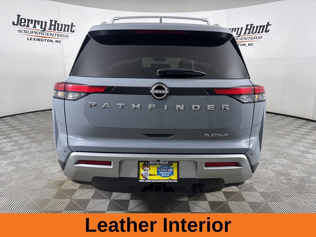 Used 2025 Nissan Pathfinder Platinum w/ Cargo Package FWD image 6