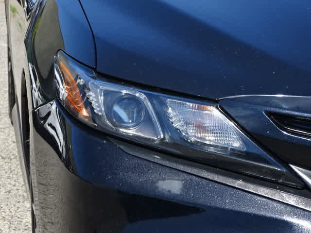 Certified 2021 Toyota Camry SE FWD image 5