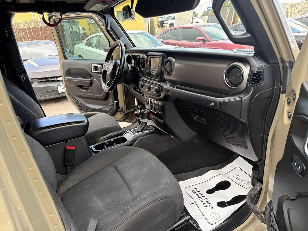 Used 2020 Jeep Gladiator Sport w/ Quick Order Package 24S AWD/4WD image 13