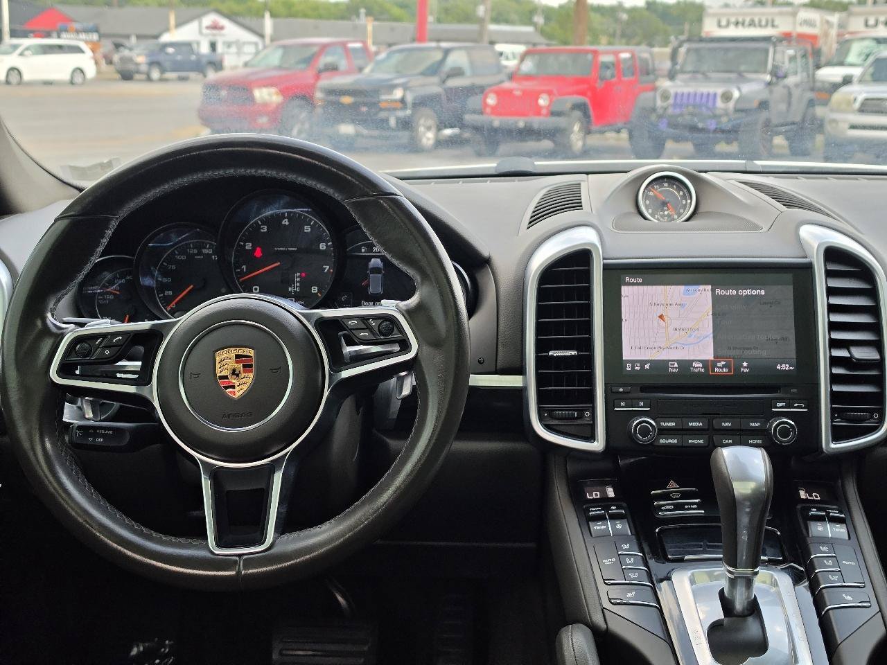 Used 2017 Porsche Cayenne Platinum Edition AWD/4WD image 49