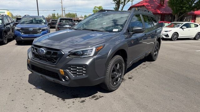 Used 2025 Subaru Outback Wilderness AWD/4WD image 7