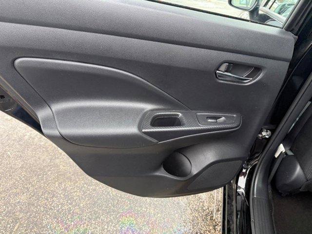 Used 2024 Nissan Versa SV w/ Trunk Package image 24