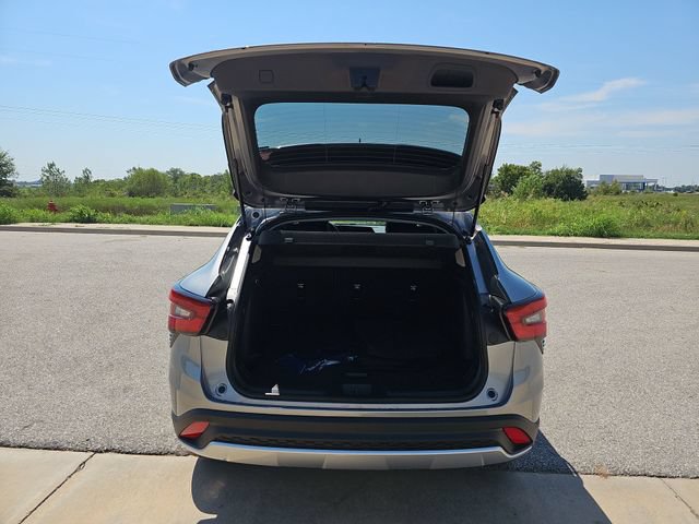 New 2026 Chevrolet Trax LT w/ Driver Confidence Package FWD image 25
