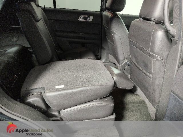 Used 2014 Ford Explorer XLT w/ Equipment Group 202A AWD/4WD image 39