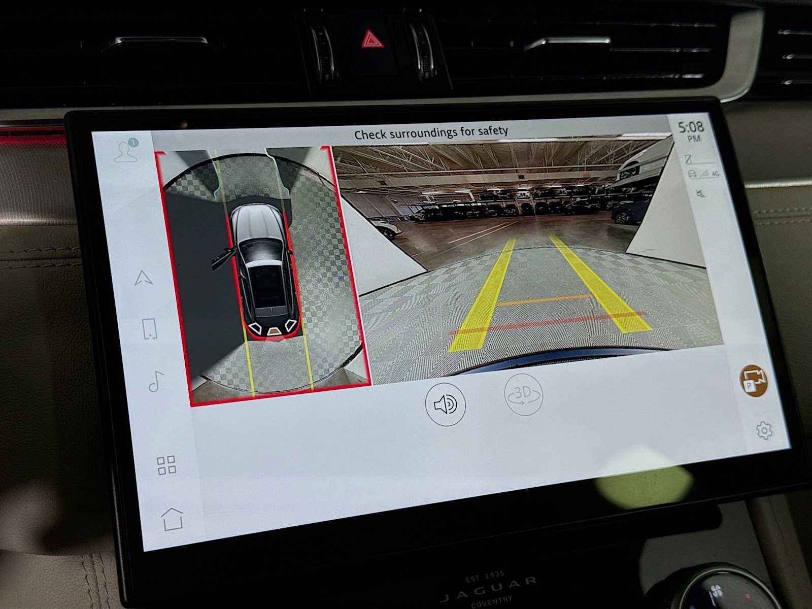 Used 2024 Jaguar F-PACE R-Dynamic S image 15